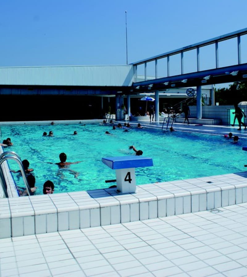 AVOINE-piscine du Véron